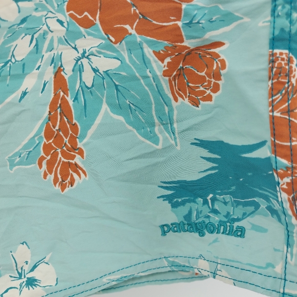 Patagonia Scalloped Hem Wavefarer Swim Short Size 28 - Picture 5 of 11